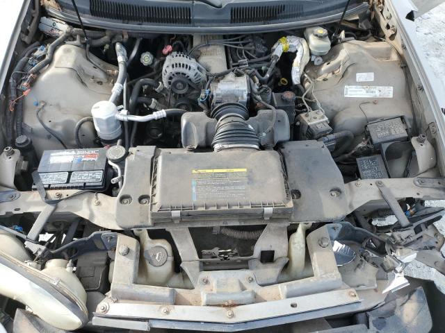 2G1FP22K422133452 - 2002 CHEVROLET CAMARO SILVER photo 11