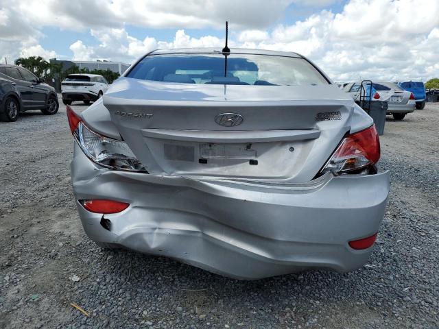 KMHCT4AE5HU208834 - 2017 HYUNDAI ACCENT SE SILVER photo 6