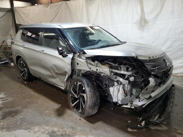 JA4J4TA83NZ047549 - 2022 MITSUBISHI OUTLANDER ES SILVER photo 4