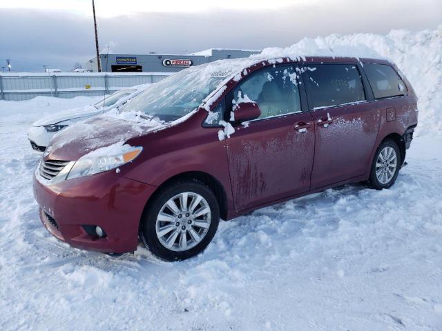 2011 TOYOTA SIENNA XLE, 