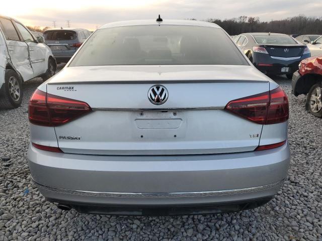 1VWDT7A38HC008235 - 2017 VOLKSWAGEN PASSAT R-LINE Silber Foto 6