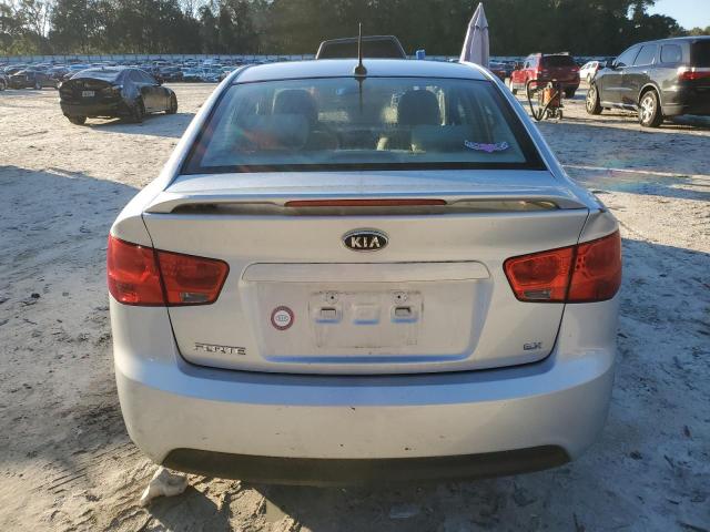 KNAFU4A25D5674298 - 2013 KIA FORTE EX SILVER photo 6