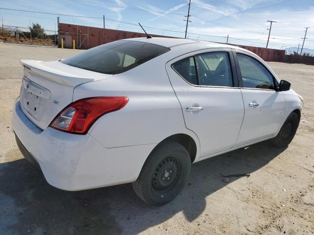 3N1CN7AP3JL816100 - 2018 NISSAN VERSA S WHITE photo 3