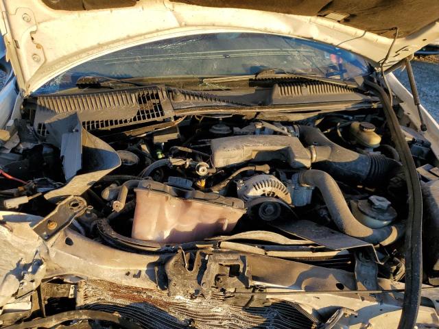 1LNHM81W81Y728432 - 2001 LINCOLN TOWN CAR EXECUTIVE Weiß Foto 11