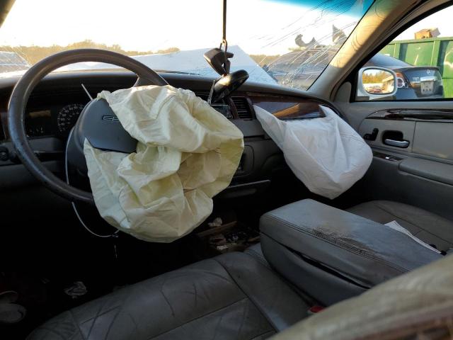 1LNHM81W81Y728432 - 2001 LINCOLN TOWN CAR EXECUTIVE Weiß Foto 7