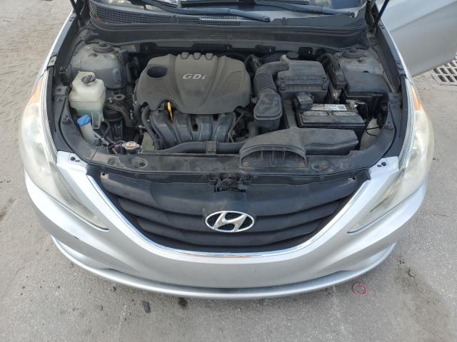 5NPEC4AC7BH118193 - 2011 HYUNDAI SONATA SE 银色 照片 11