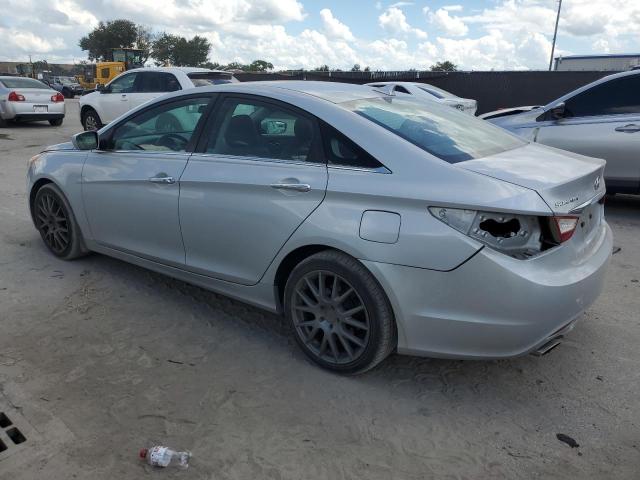 5NPEC4AC7BH118193 - 2011 HYUNDAI SONATA SE 银色 照片 2