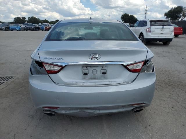 5NPEC4AC7BH118193 - 2011 HYUNDAI SONATA SE 银色 照片 6