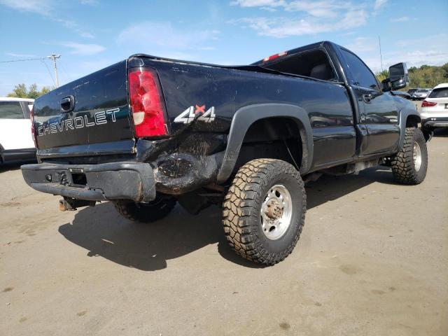 1GCHK24U56E191576 - 2006 CHEVROLET SILVERADO K2500 HEAVY DUTY BLACK photo 3