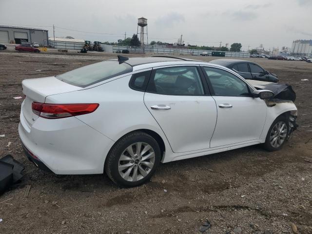 5XXGU4L30JG206399 - 2018 KIA OPTIMA EX 白色 照片 3