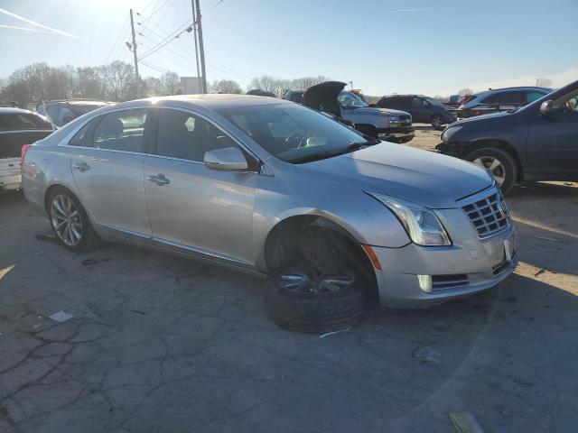 2G61T5S3XD9170882 - 2013 CADILLAC XTS PREMIUM COLLECTION SILVER photo 4