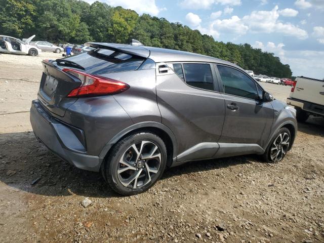 NMTKHMBX8KR084568 - 2019 TOYOTA C-HR XLE Серый фото 3