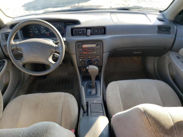 4T1BG22K01U019104 - 2001 TOYOTA CAMRY CE ნაცრისფერი ფოტო 8