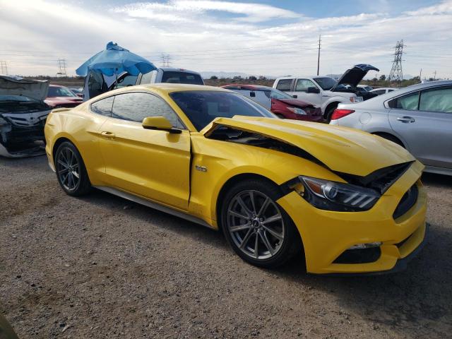 1FA6P8CF6F5314693 - 2015 FORD MUSTANG GT YELLOW photo 4