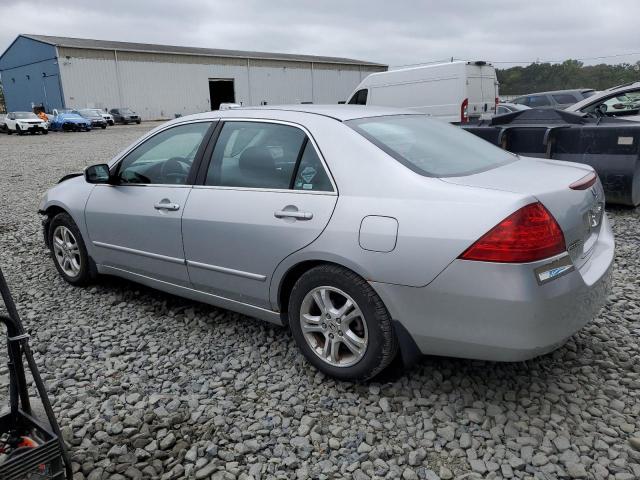 1HGCM56757A183615 - 2007 HONDA ACCORD EX 银色 照片 2