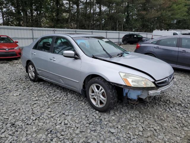 1HGCM56757A183615 - 2007 HONDA ACCORD EX 银色 照片 4