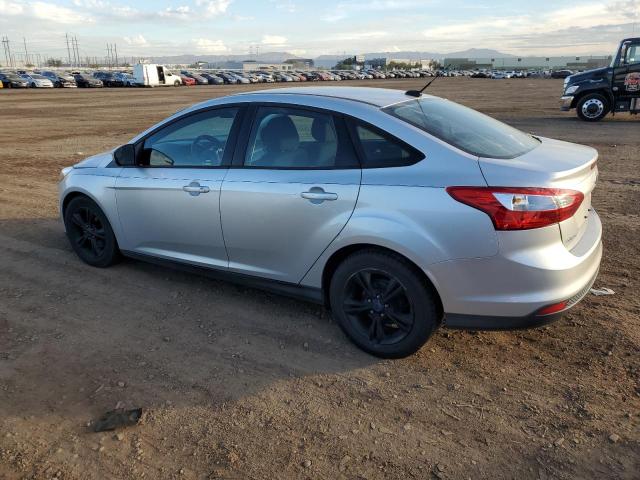 1FADP3F20DL201141 - 2013 FORD FOCUS SE SILVER photo 2