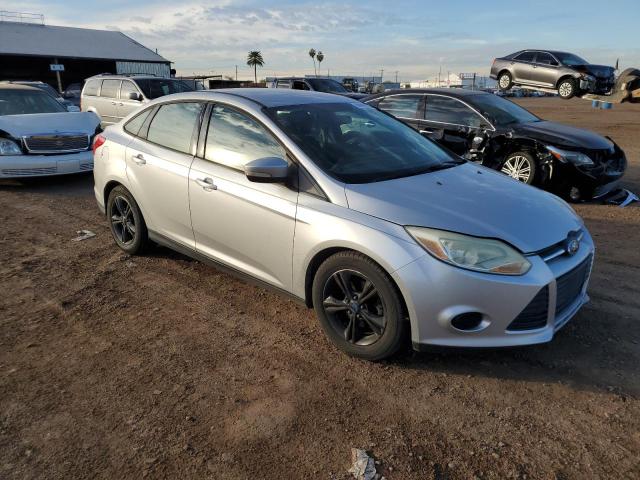 1FADP3F20DL201141 - 2013 FORD FOCUS SE SILVER photo 4