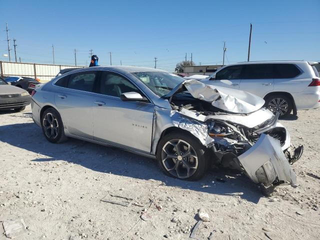 1G1ZG5ST7KF226973 - 2019 CHEVROLET MALIBU RS SILVER photo 4