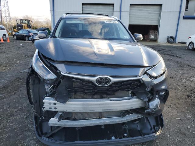 5TDGZRBH9NS588657 - 2022 TOYOTA HIGHLANDER XLE Grafit foto 5