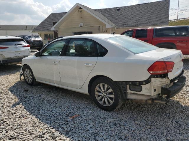 1VWAH7A33CC018250 - 2012 VOLKSWAGEN PASSAT S WHITE photo 2