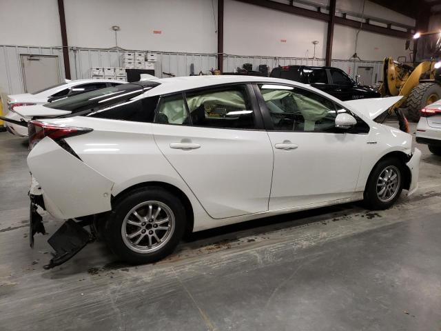 JTDKARFU2J3056266 - 2018 TOYOTA PRIUS WHITE photo 3