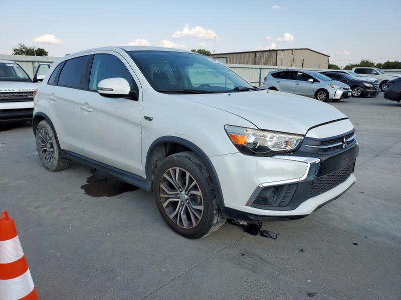 JA4AP3AU4KU036072 - 2019 MITSUBISHI OUTLANDER ES أبيض صورة 4