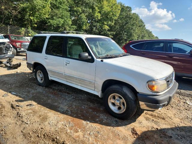 1FMZU63E01ZA37449 - 2001 FORD EXPLORER XLT WHITE photo 4