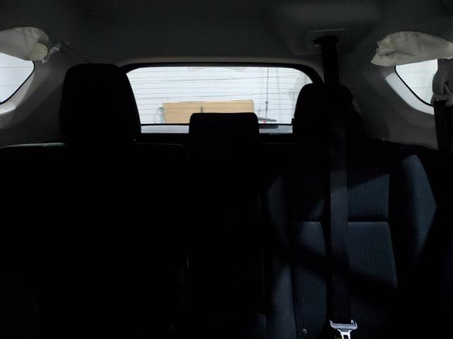 JTMBFREV8GJ081320 - 2016 TOYOTA RAV4 LE WHITE photo 10