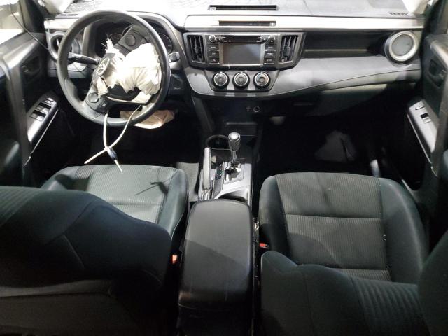 JTMBFREV8GJ081320 - 2016 TOYOTA RAV4 LE WHITE photo 8