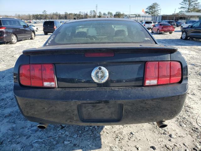 1ZVFT80N975321105 - 2007 FORD MUSTANG BLACK photo 6