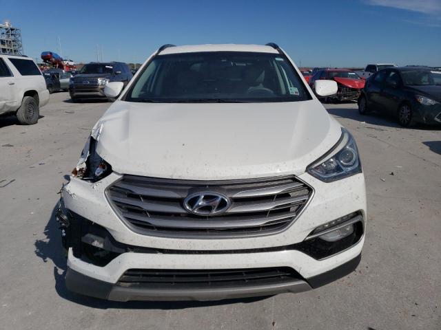 5NMZU3LB8HH012497 - 2017 HYUNDAI SANTA FE S WHITE photo 5