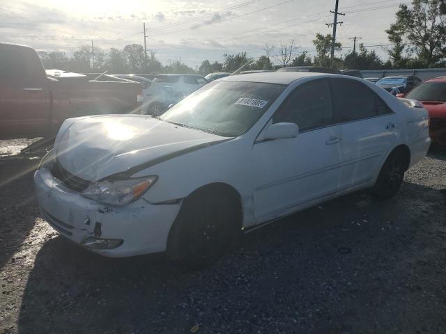 2004 TOYOTA CAMRY LE, 