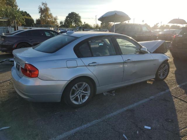 WBAVA33528K053551 - 2008 BMW 328 I SILVER photo 3