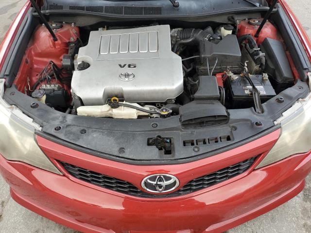 4T1BK1FK3CU513625 - 2012 TOYOTA CAMRY SE Czerwony zdjęcie 11