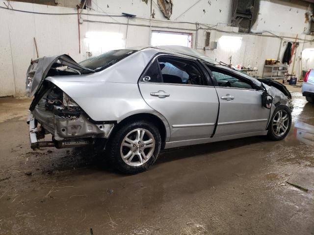 1HGCM55386A005095 - 2006 HONDA ACCORD SE SILVER photo 3