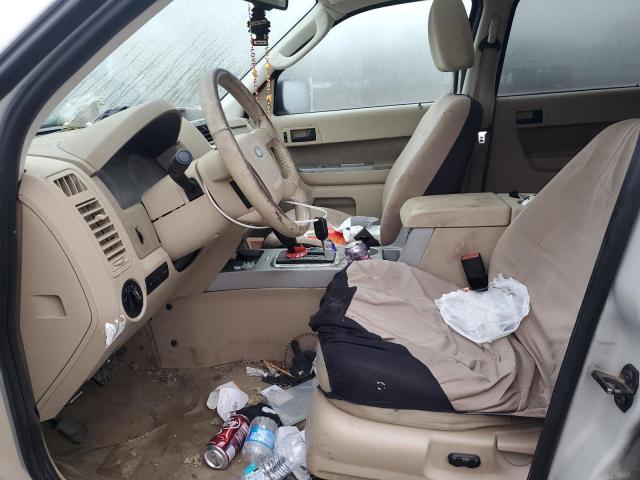 1FMCU93G29KA07902 - 2009 FORD ESCAPE XLT WHITE photo 7