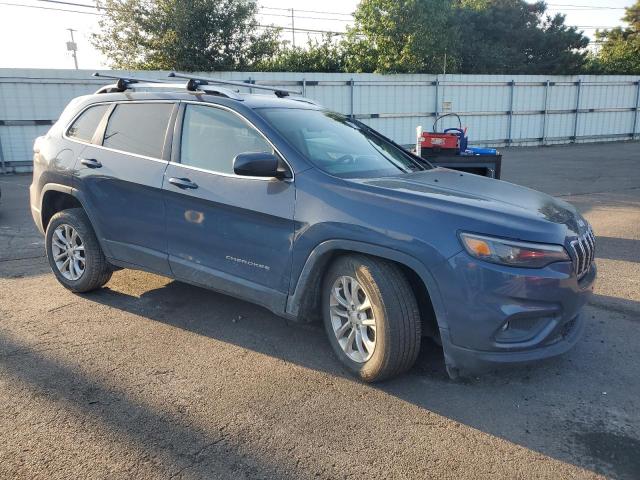 1C4PJLCB4KD474037 - 2019 JEEP CHEROKEE LATITUDE Blau Foto 4