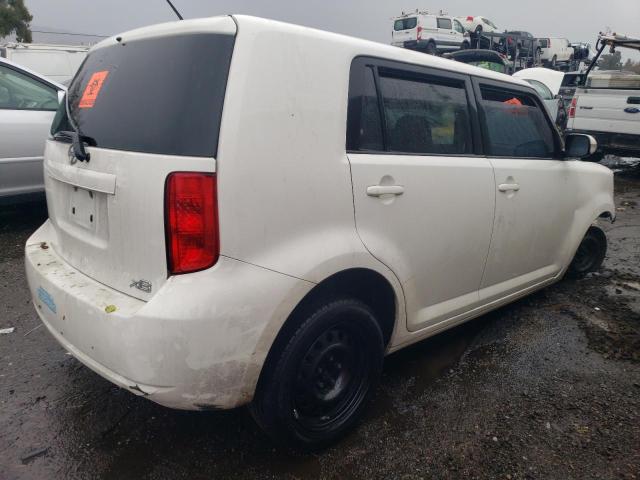 JTLZE4FE9A1102867 - 2010 TOYOTA SCION XB WHITE photo 3