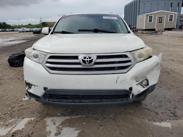 5TDZK3EH8DS119175 - 2013 TOYOTA HIGHLANDER BASE Білий фото 5