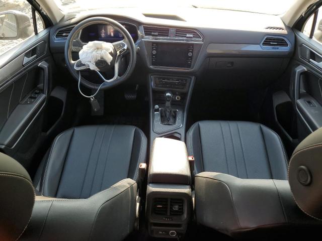 3VV3B7AX4NM152025 - 2022 VOLKSWAGEN TIGUAN SE Gris foto 8