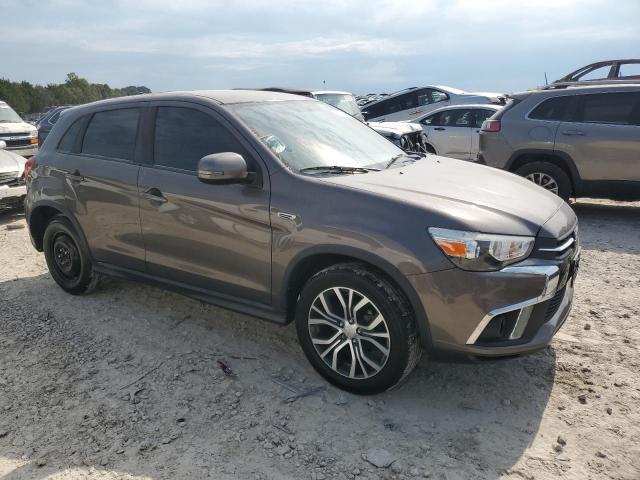 JA4AP3AU5JU006061 - 2018 MITSUBISHI OUTLANDER ES Boz foto 4