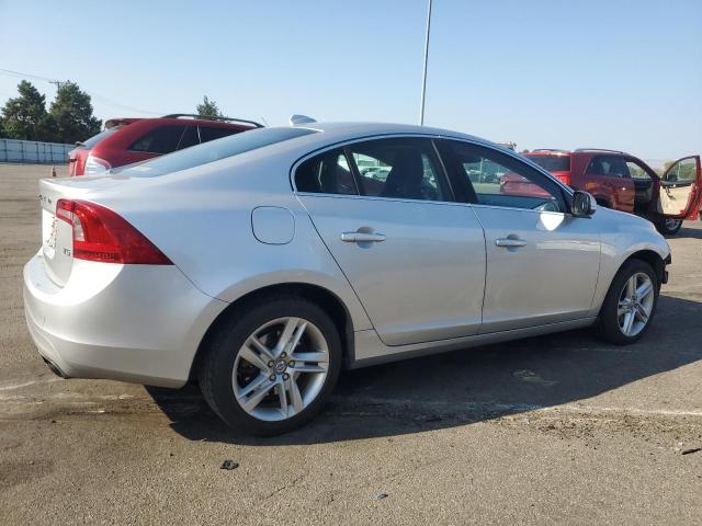 YV1612FS3E2278568 - 2014 VOLVO S60 T5 Gümüş foto 3