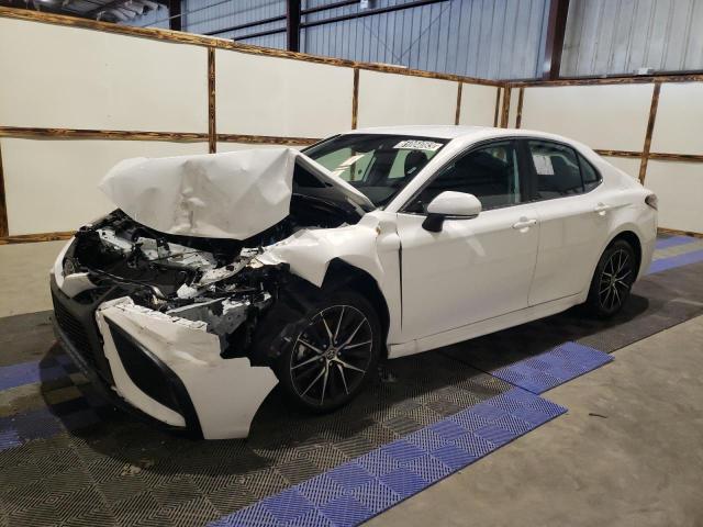 4T1G11AKXRU188707 - 2024 TOYOTA CAMRY SE NIGHT SHADE WHITE photo 1