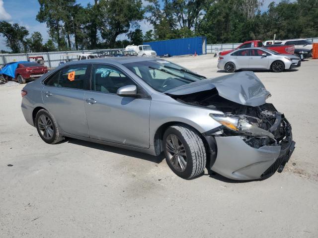 4T1BF1FK3HU291390 - 2017 TOYOTA CAMRY LE SILVER photo 4