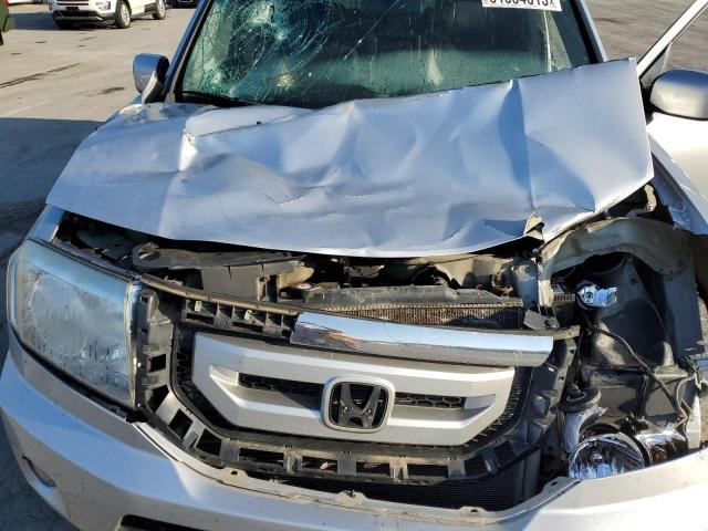 5FNYF4H58BB019408 - 2011 HONDA PILOT EXL SILVER photo 12