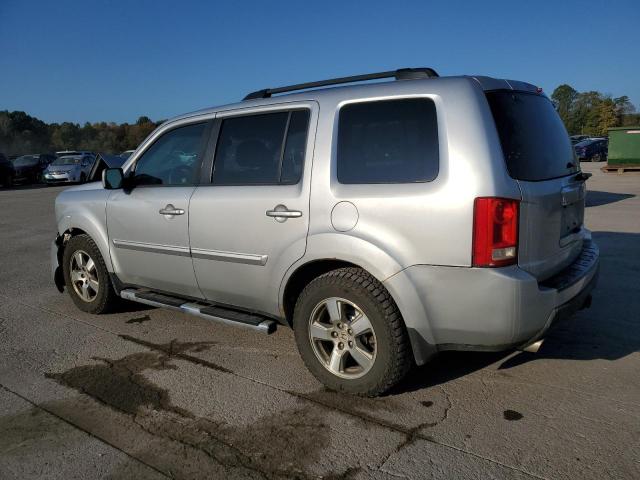 5FNYF4H58BB019408 - 2011 HONDA PILOT EXL SILVER photo 2