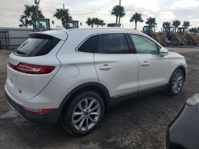 5LMCJ1A94FUJ19967 - 2015 LINCOLN MKC WHITE photo 3