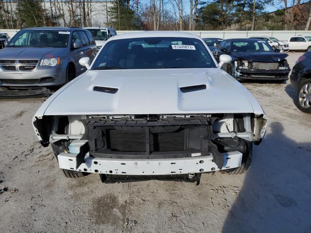 2C3CDZGG8KH675543 - 2019 DODGE CHALLENGER SXT WHITE photo 5