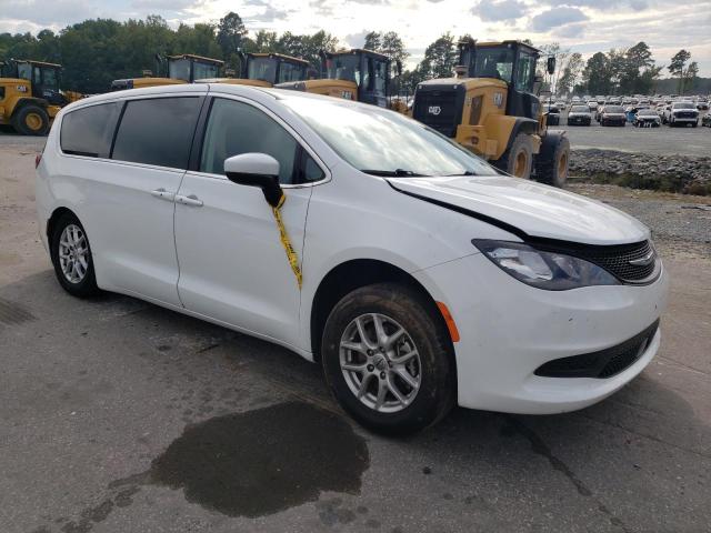 2C4RC1CG7NR218687 - 2022 CHRYSLER VOYAGER LX WHITE photo 4